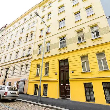 Ground Floor Apartment Praag Buitenkant foto